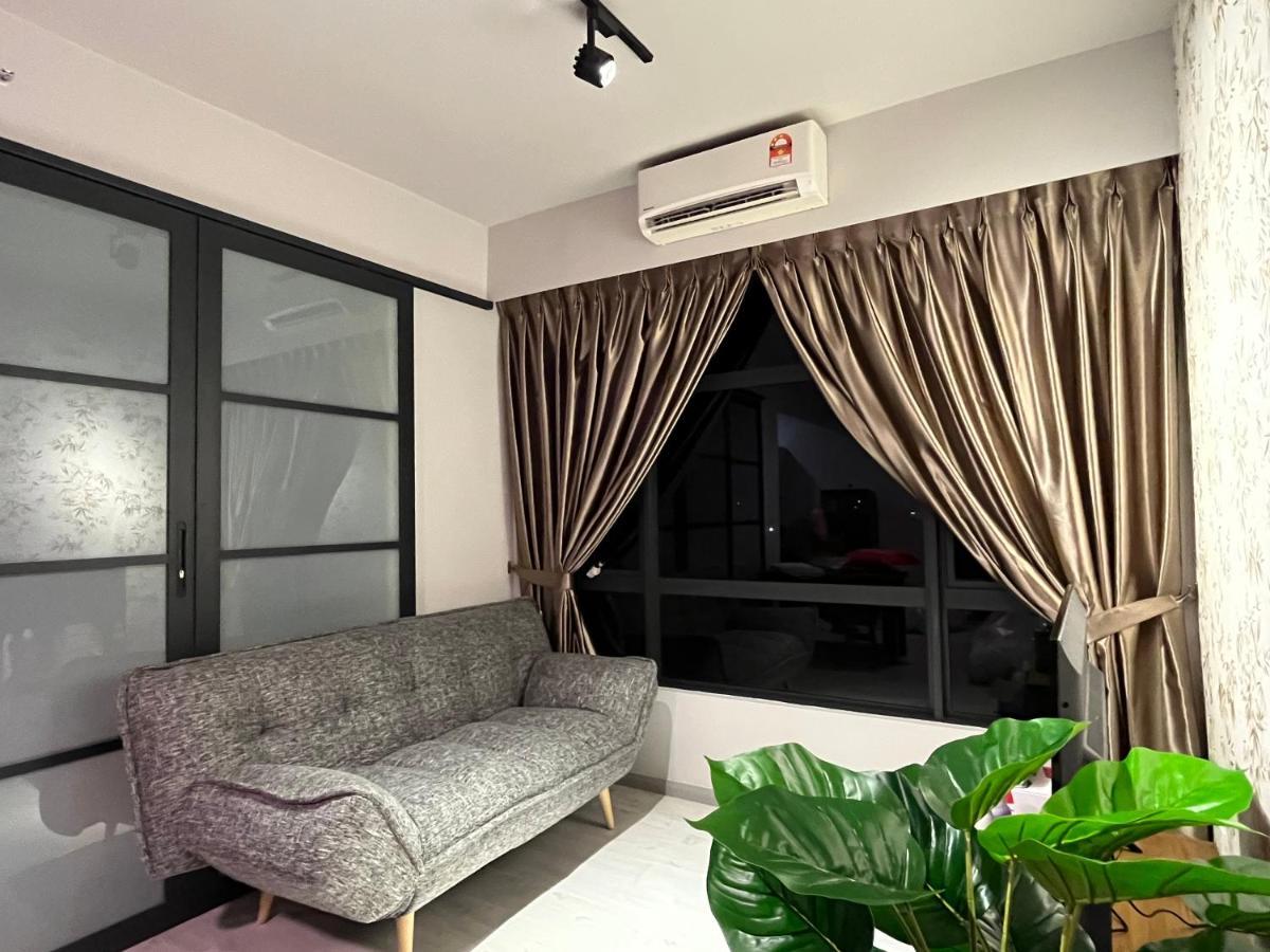 Апартаменти Jesselton Quay Kota Kinabalu 1 Екстер'єр фото