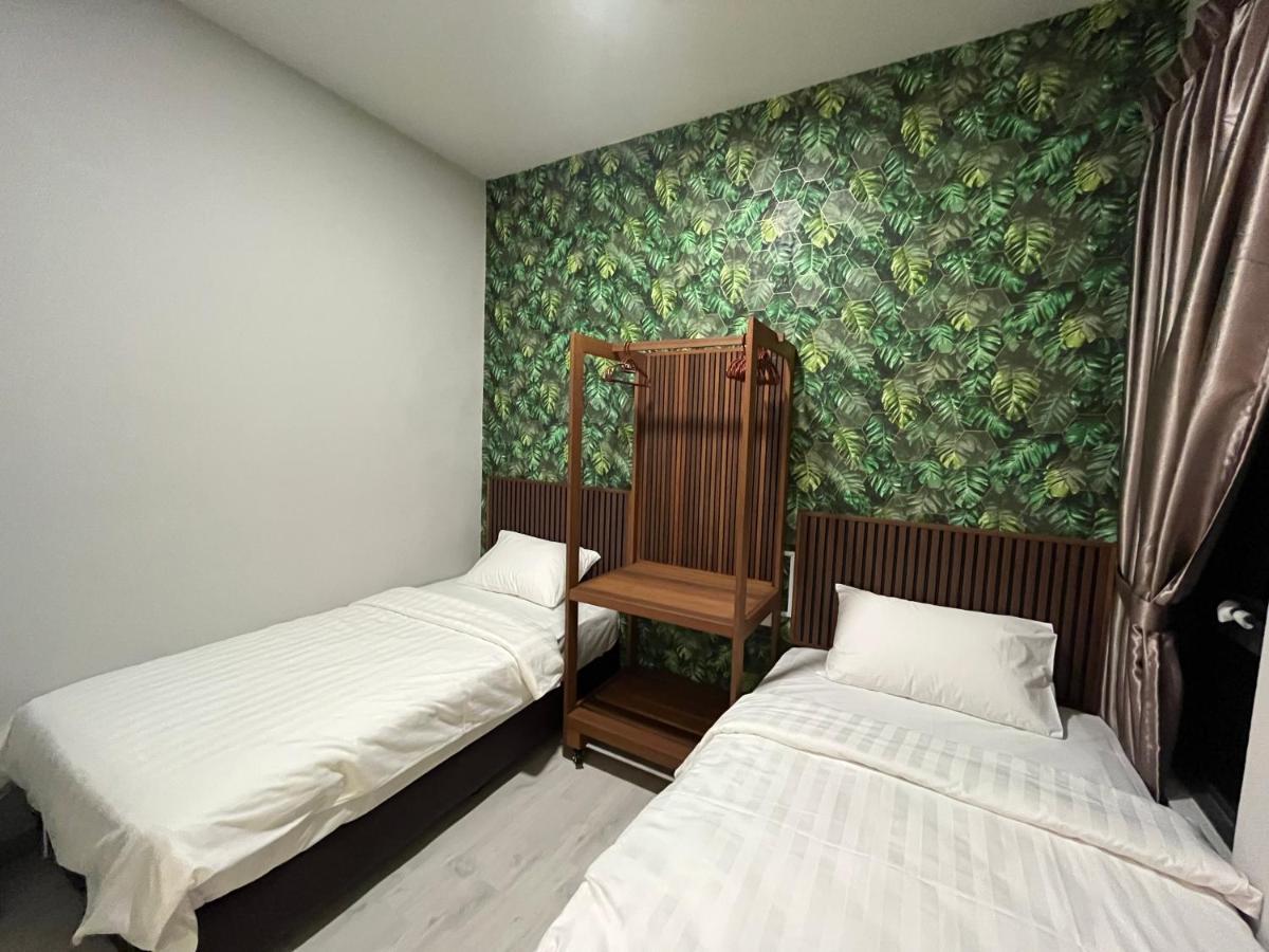 Апартаменти Jesselton Quay Kota Kinabalu 1 Екстер'єр фото